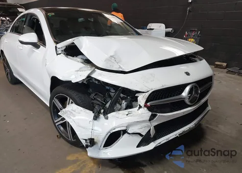 2020 Mercedes-Benz Cla 250 4Matic z USA, uszkodzony, nr VIN W1K5J4HB6LN119880